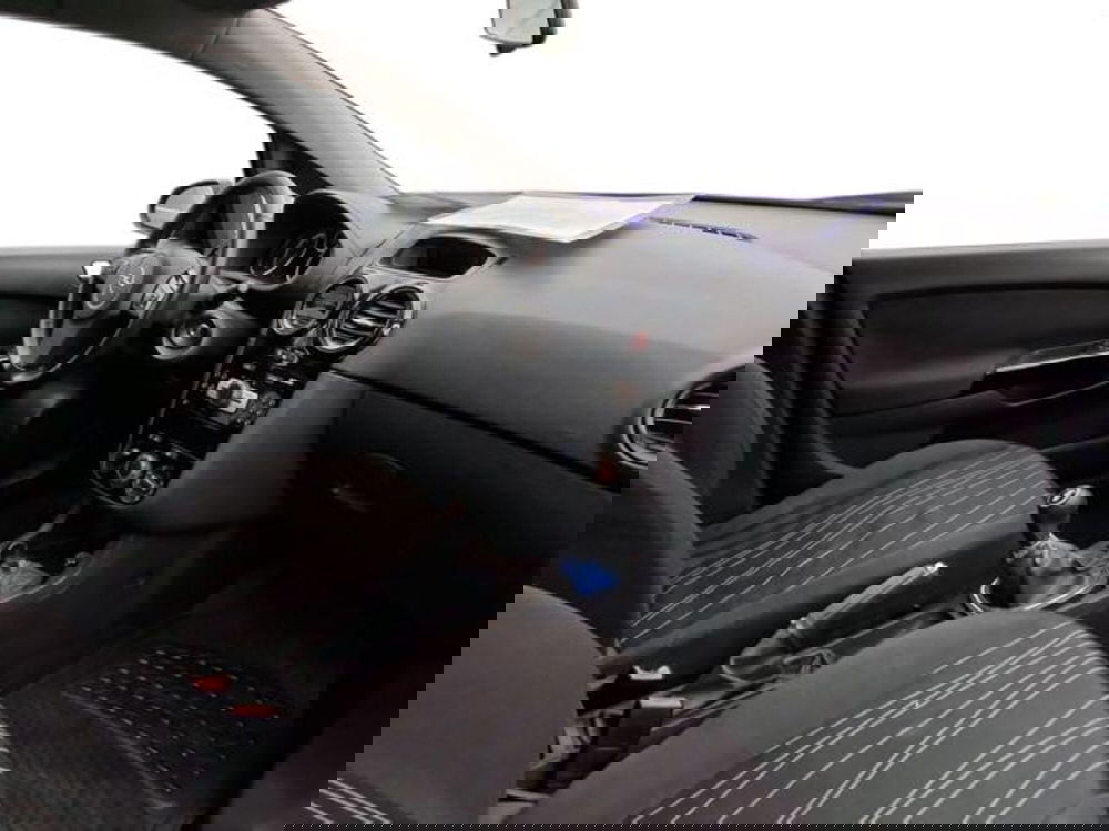 Opel Corsa usata a Salerno (12)