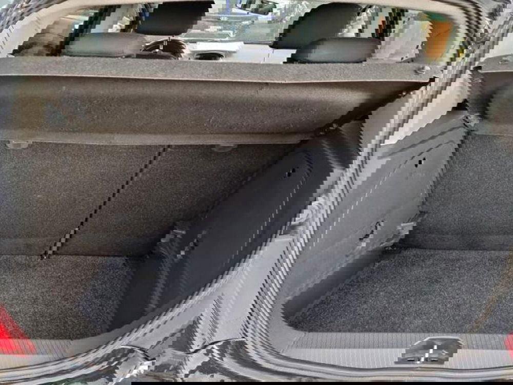 Opel Corsa usata a Salerno (18)