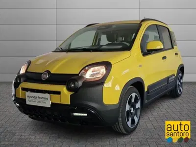Fiat Panda Cross 1.0 firefly hybrid Cross s&amp;s 70cv 5p.ti nuova a Salerno