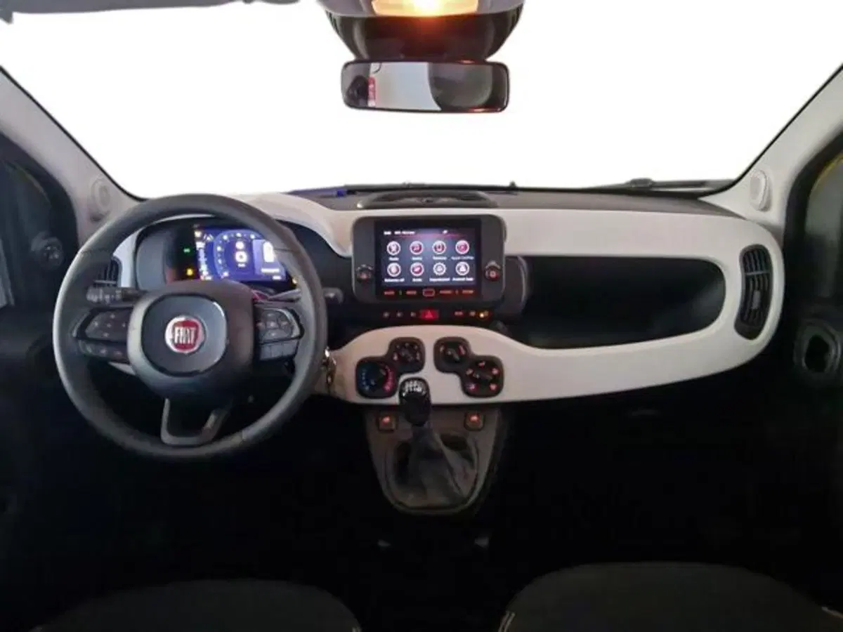 Fiat Panda Cross nuova a Salerno (12)