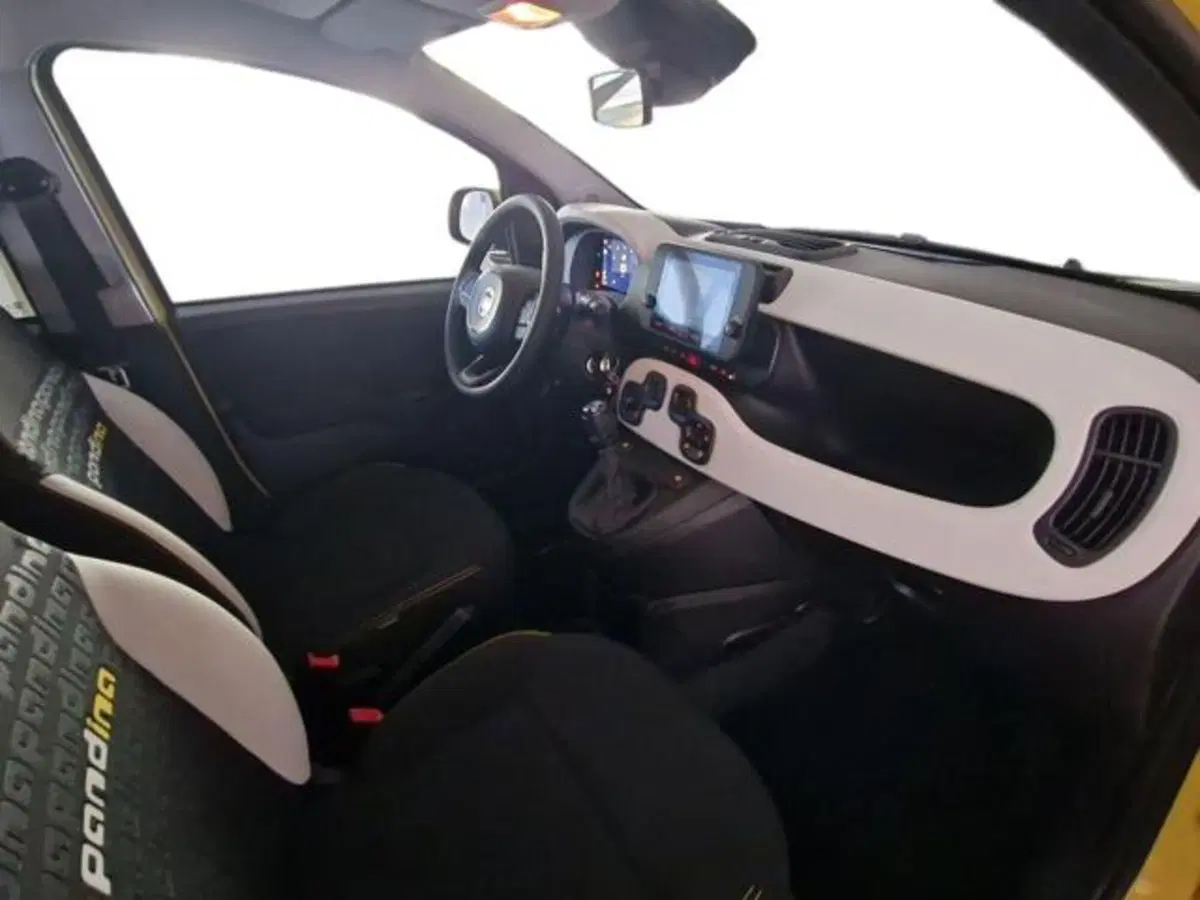 Fiat Panda Cross nuova a Salerno (13)