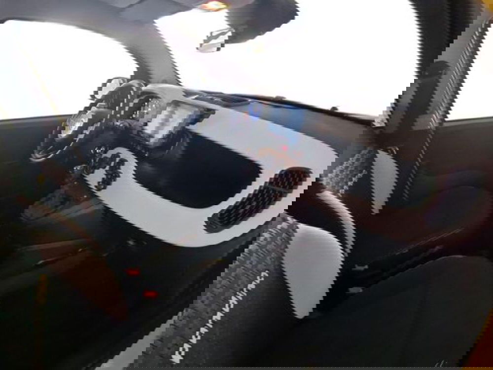 Fiat Panda Cross nuova a Salerno (13)