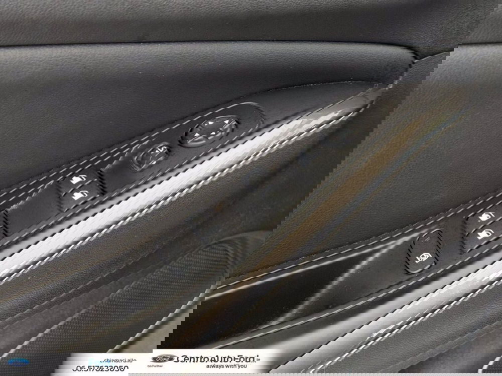 Opel Grandland X usata a Roma (19)