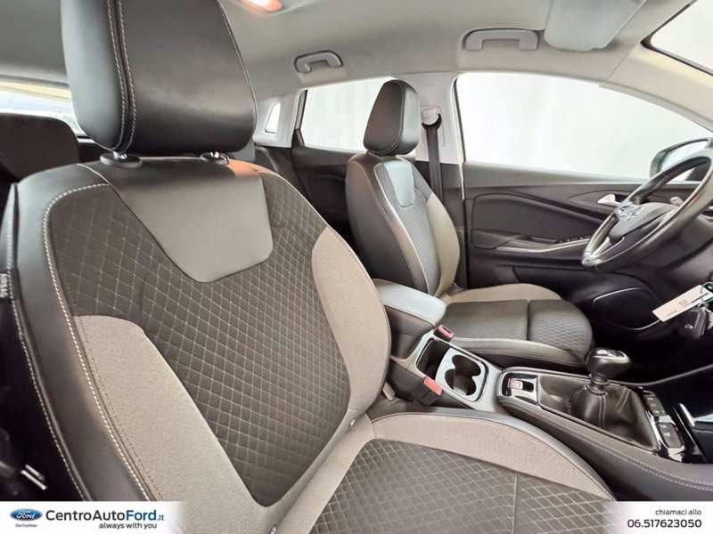 Opel Grandland X usata a Roma (7)