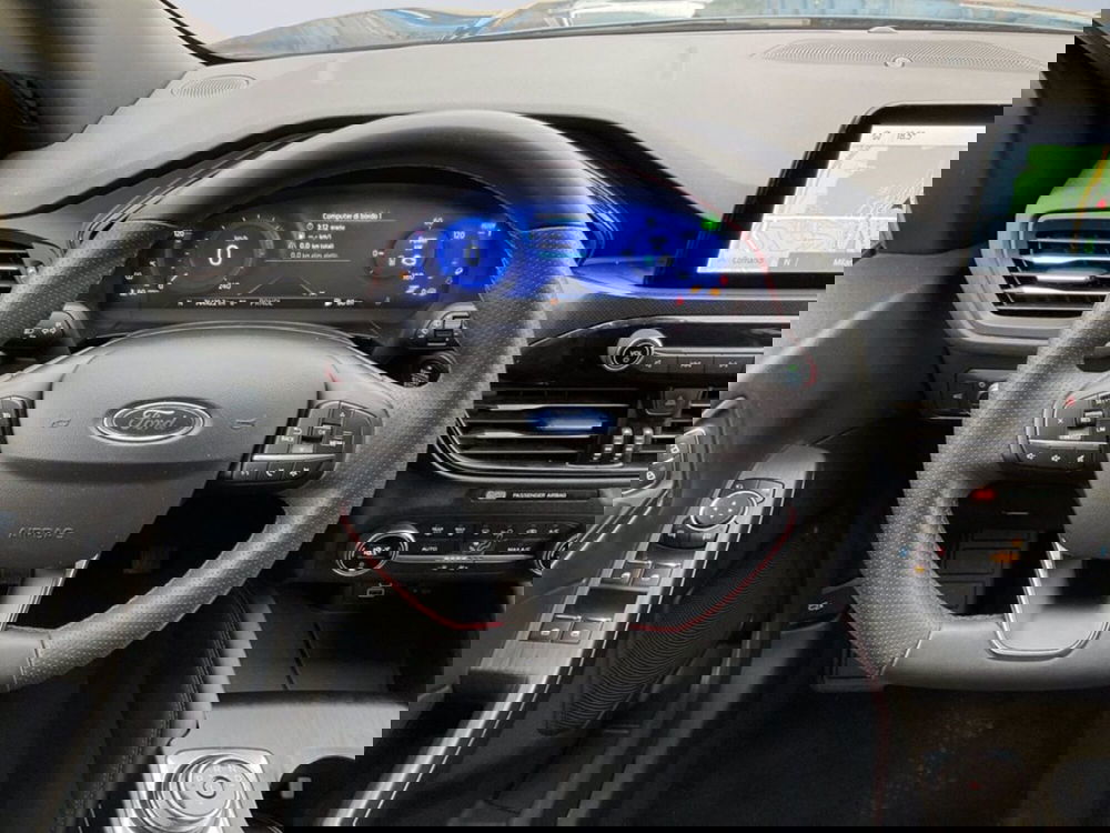 Ford Kuga usata a Milano (13)