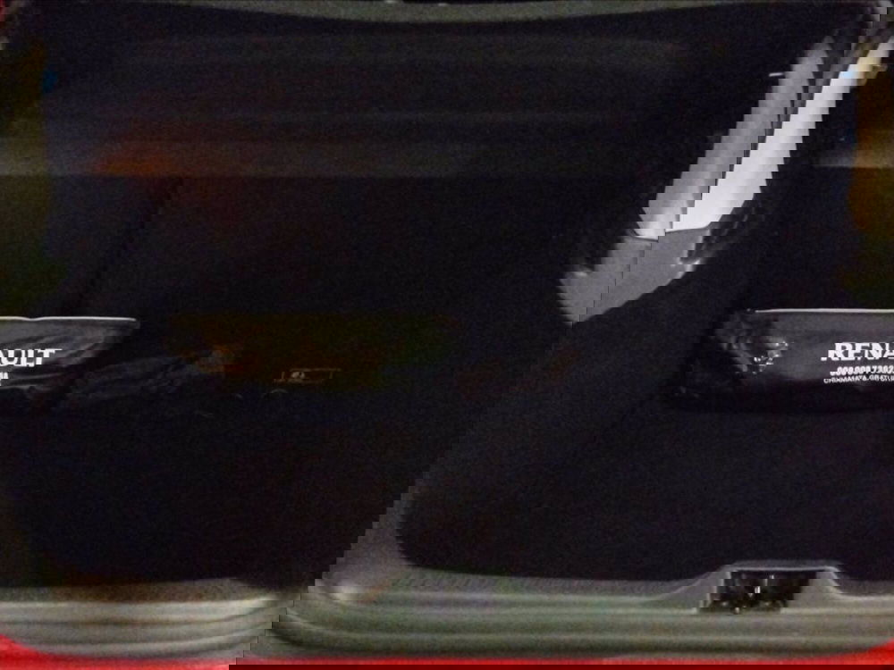 Renault Clio usata a Milano (14)