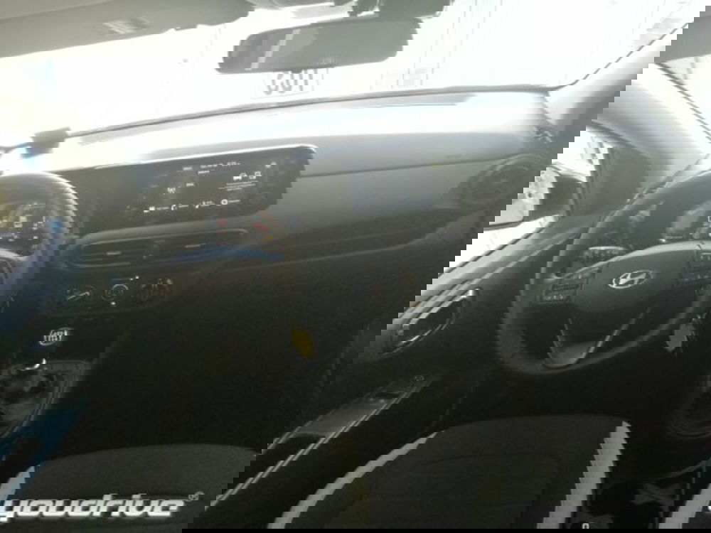 Hyundai i10 nuova a Napoli (15)