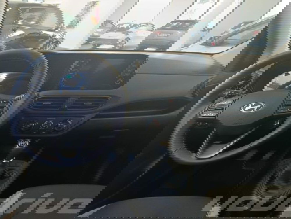 Hyundai i10 nuova a Napoli (10)