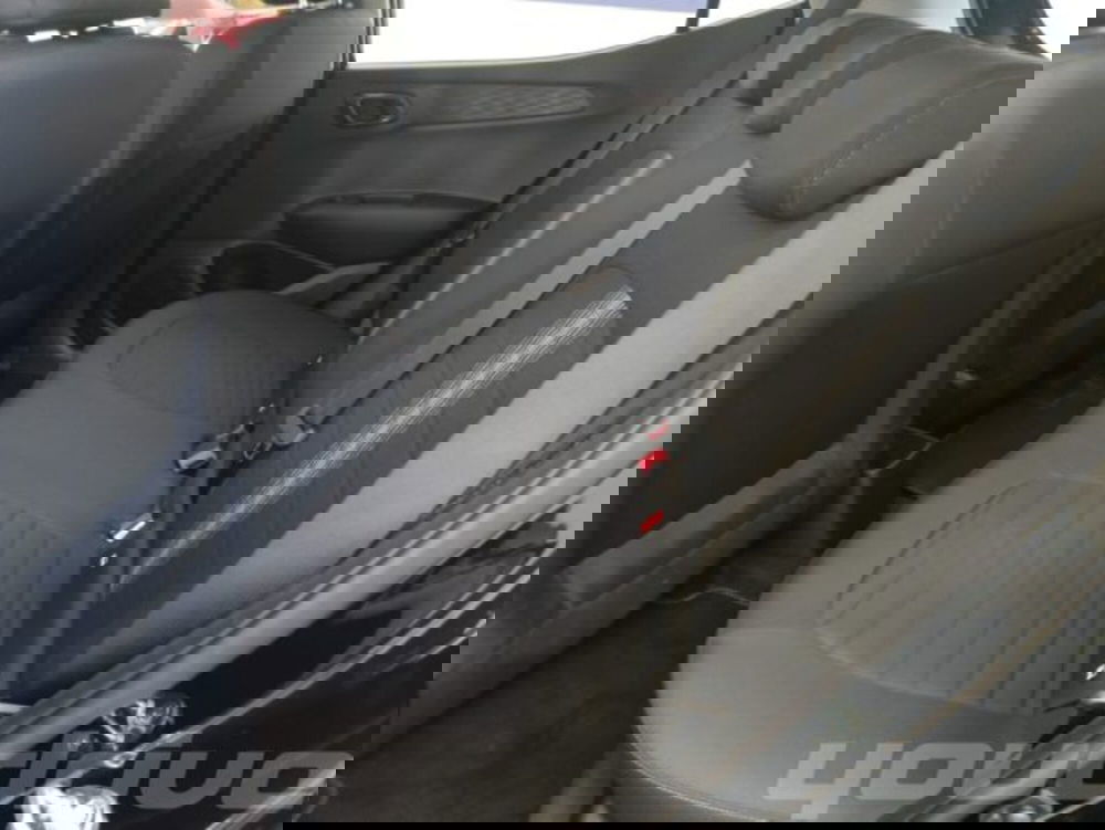 Hyundai i10 nuova a Napoli (9)