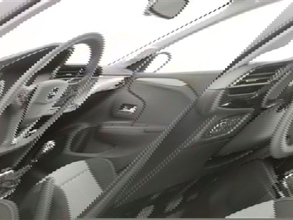 Opel Corsa nuova a Bari (14)