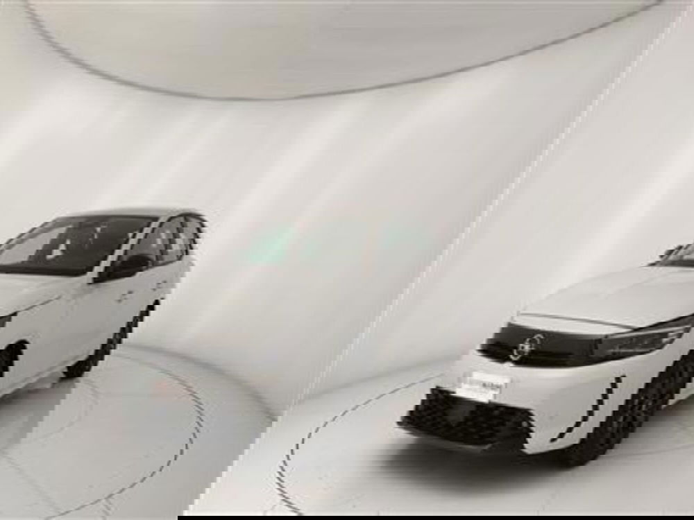 Opel Corsa nuova a Bari