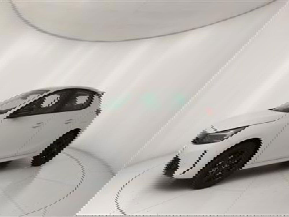 Opel Corsa nuova a Bari (2)