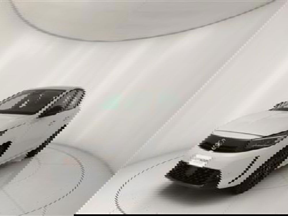 Opel Corsa nuova a Bari