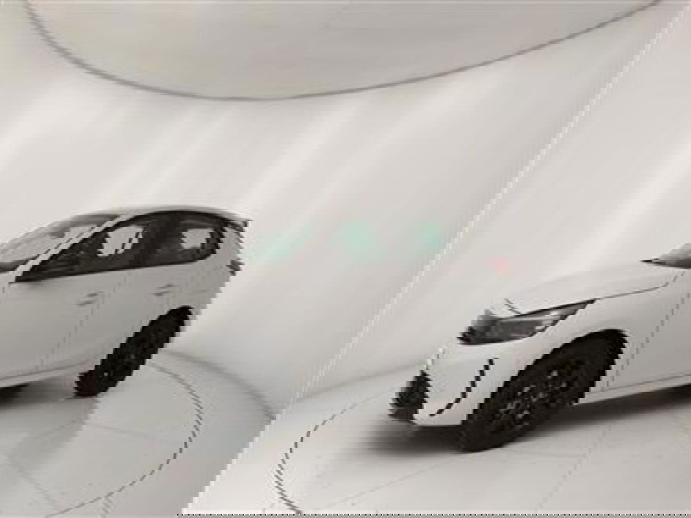 Opel Corsa nuova a Bari (2)