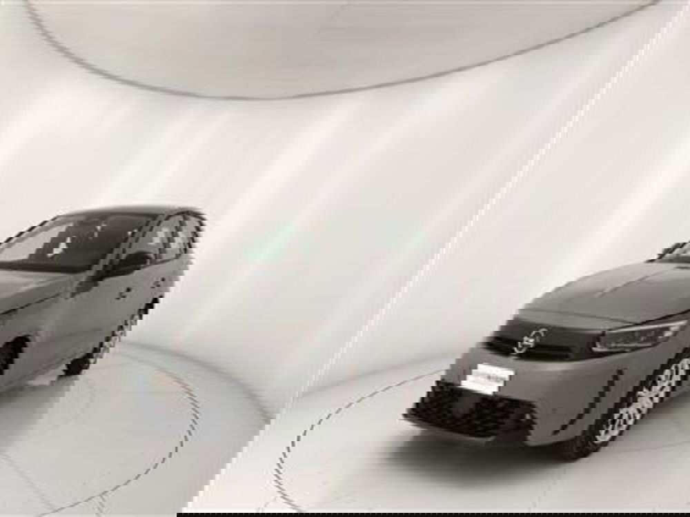 Opel Corsa nuova a Bari