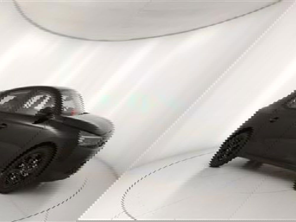 Opel Corsa nuova a Bari (10)