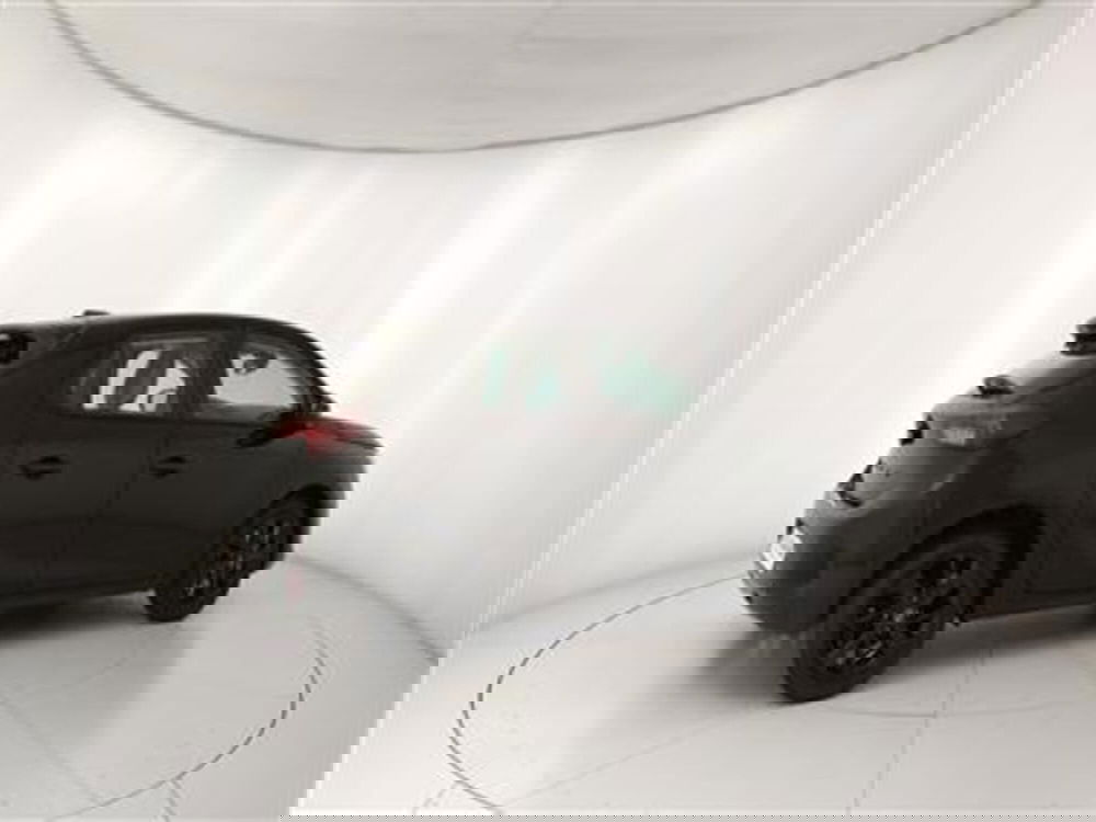 Opel Corsa nuova a Bari (8)