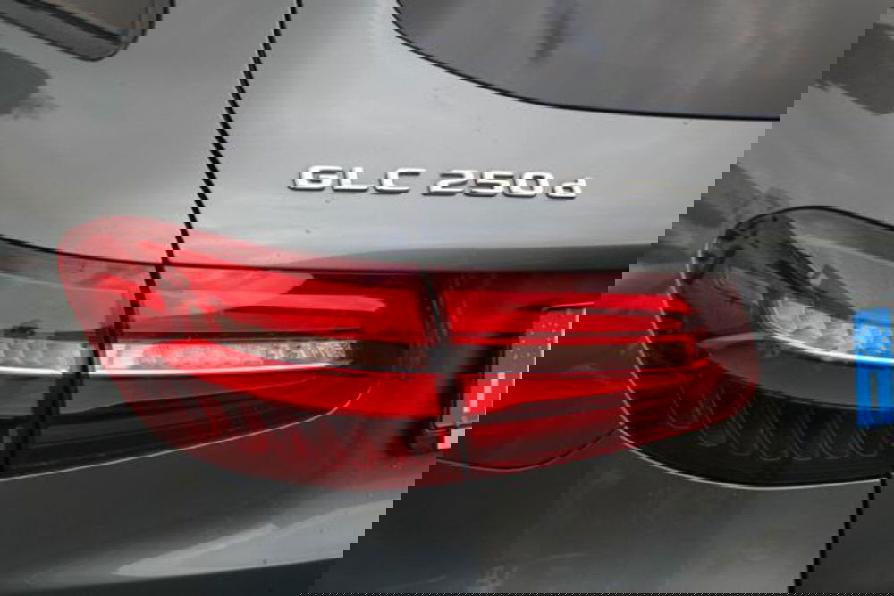 Mercedes-Benz GLC Coupé usata a Lecce (5)