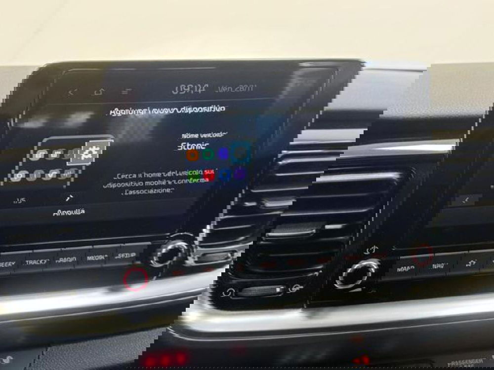 Kia Stonic usata a Como (14)