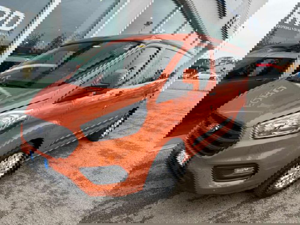 Ford Transit Custom Furgone usata a Bologna
