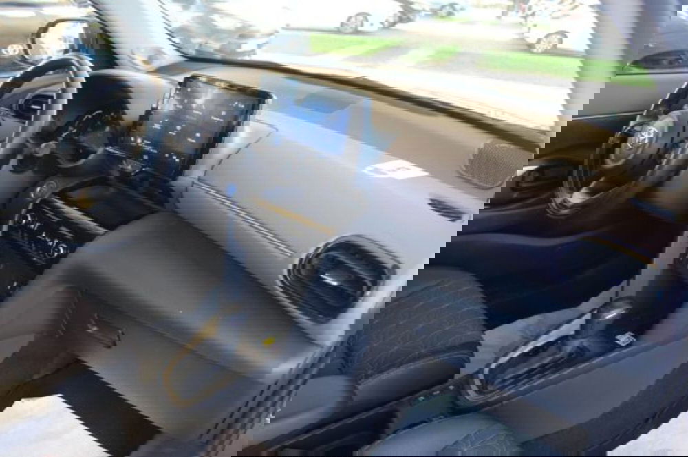 Toyota Yaris Cross usata a Roma (16)