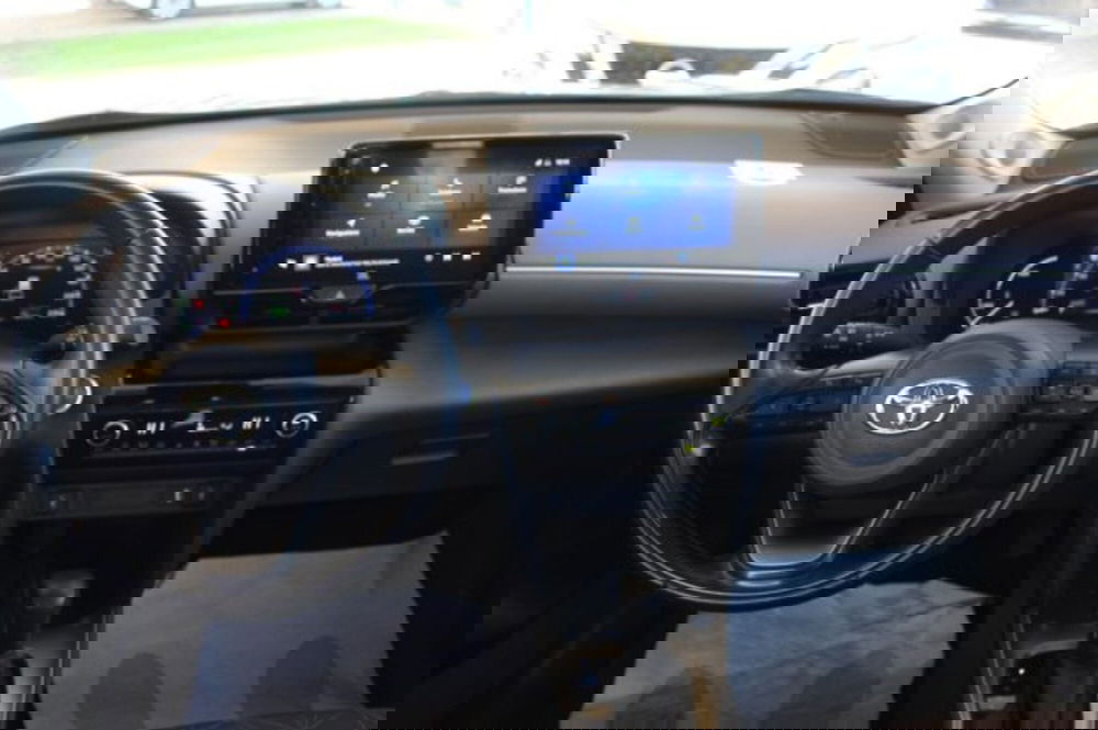 Toyota Yaris Cross usata a Roma (9)