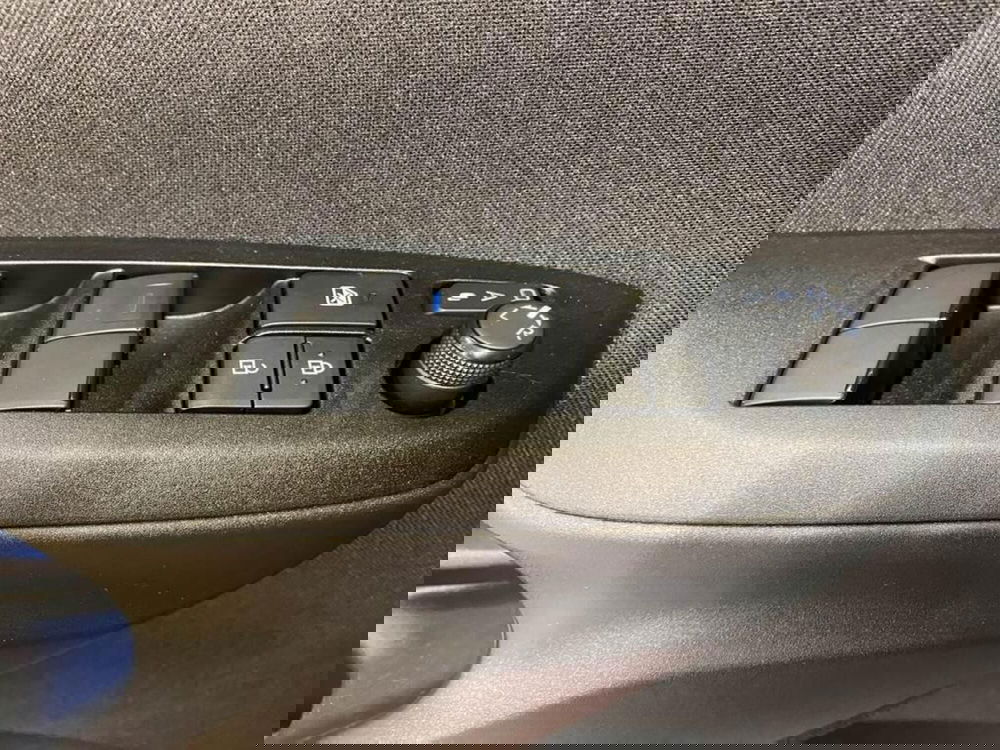 Toyota Yaris Cross usata a Torino (13)