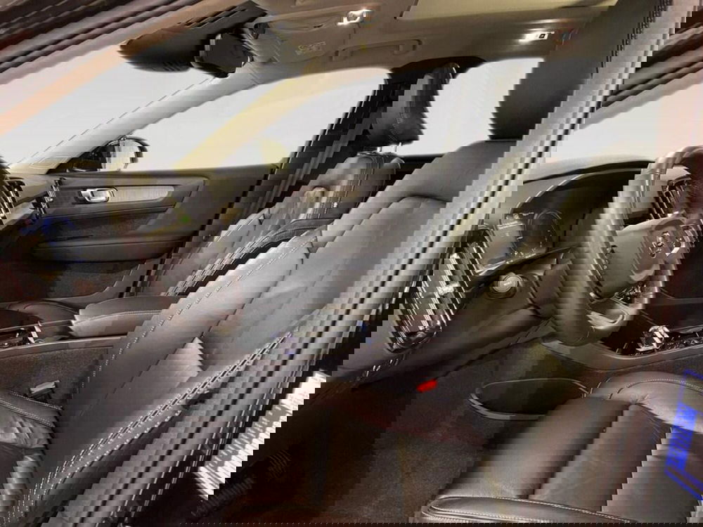 Volvo XC40 usata a Torino (7)