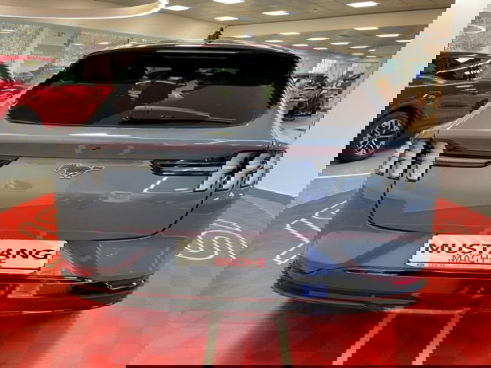 Ford Mustang Mach-E nuova a Cuneo (6)
