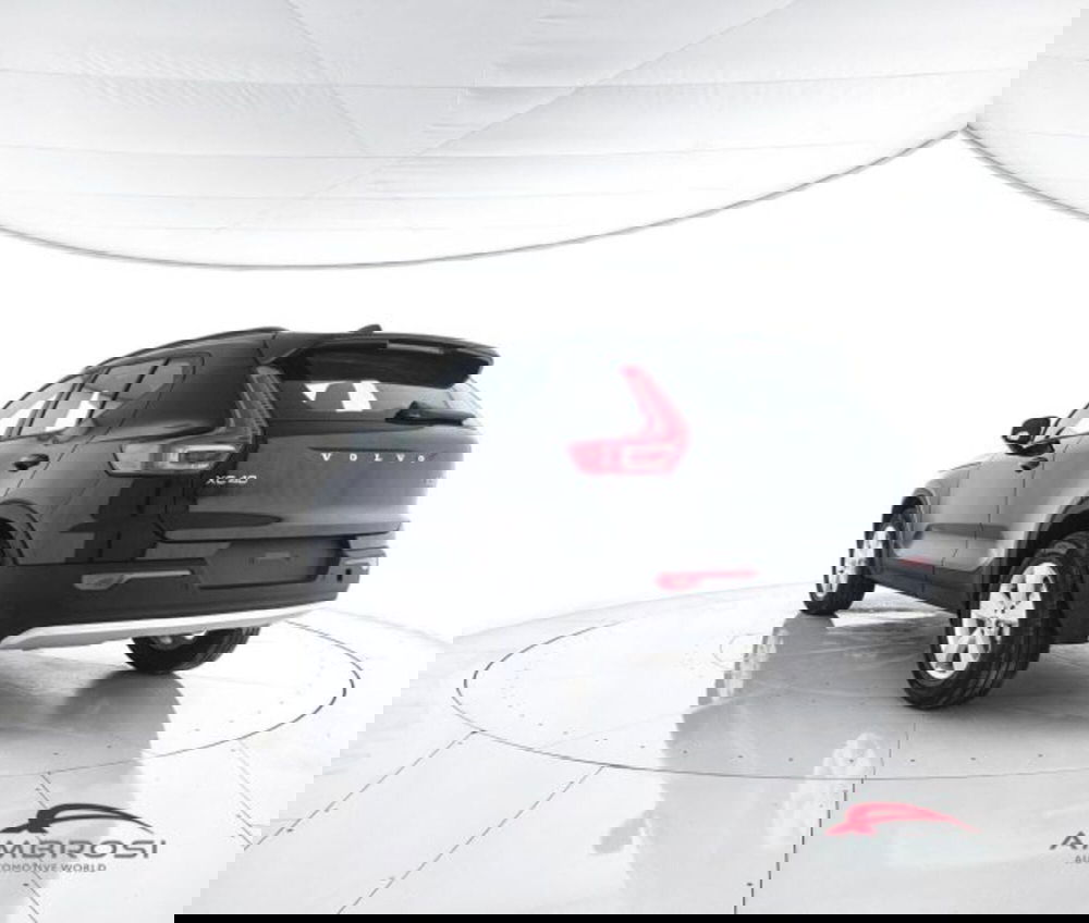 Volvo XC40 nuova a Perugia (4)