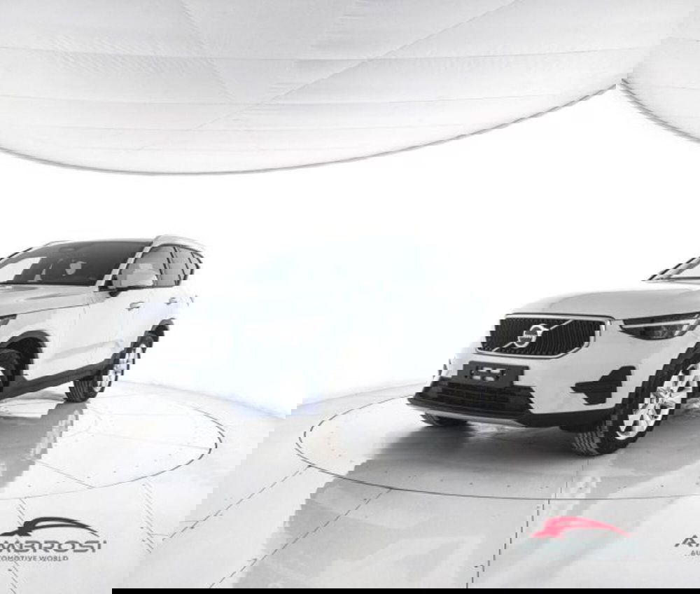 Volvo XC40 nuova a Perugia