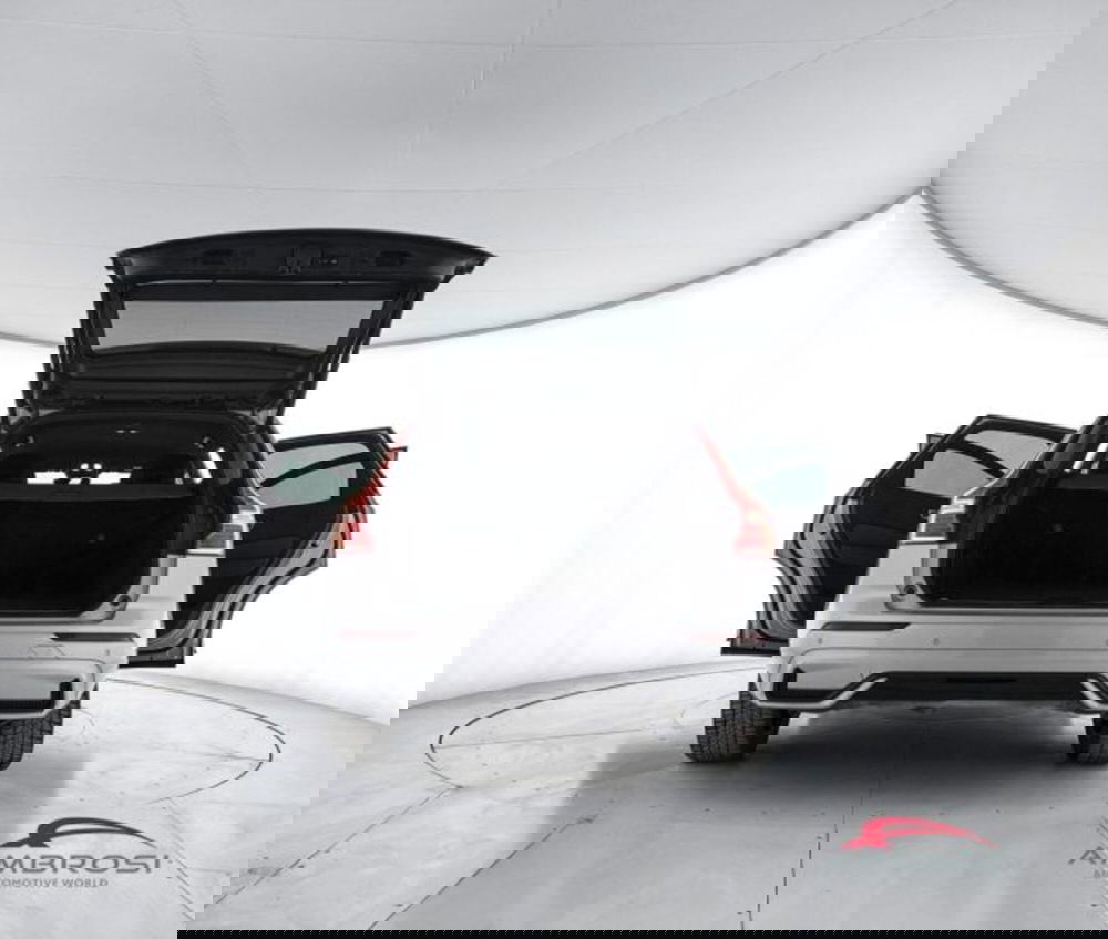 Volvo XC60 usata a Perugia (7)