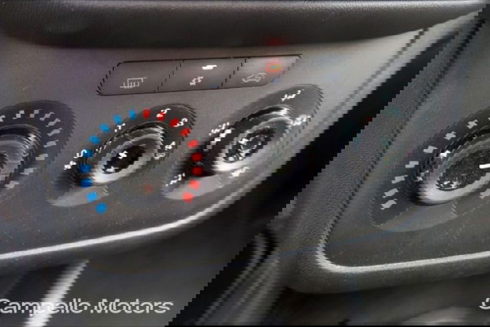 Fiat Punto usata a Venezia (9)