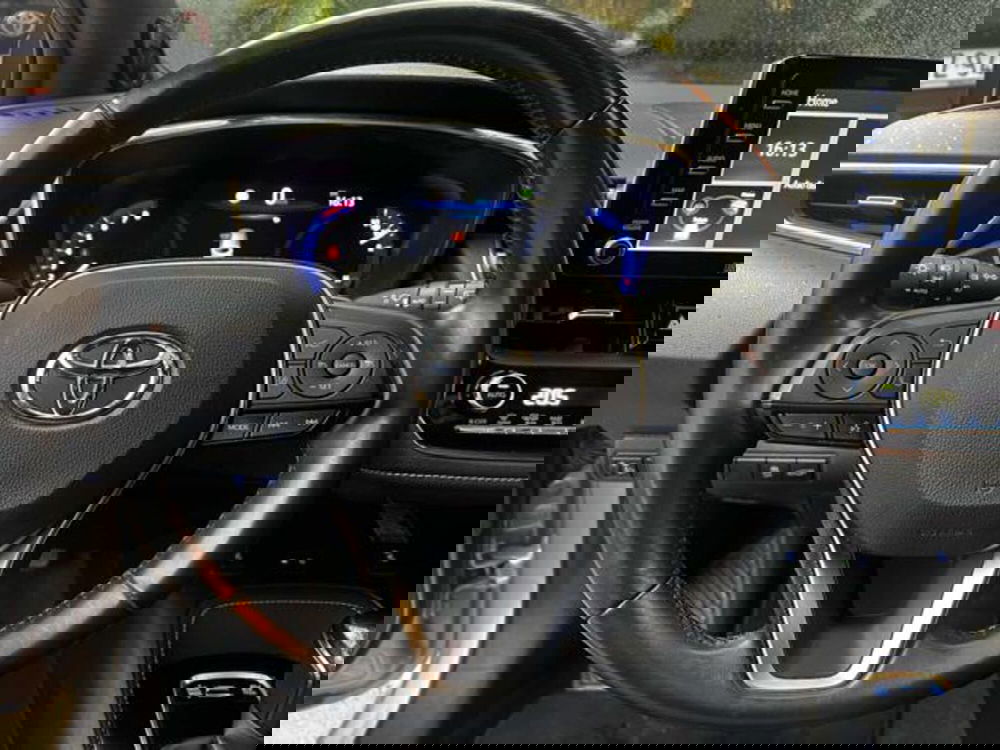 Toyota Corolla Touring Sports usata a Sassari (10)