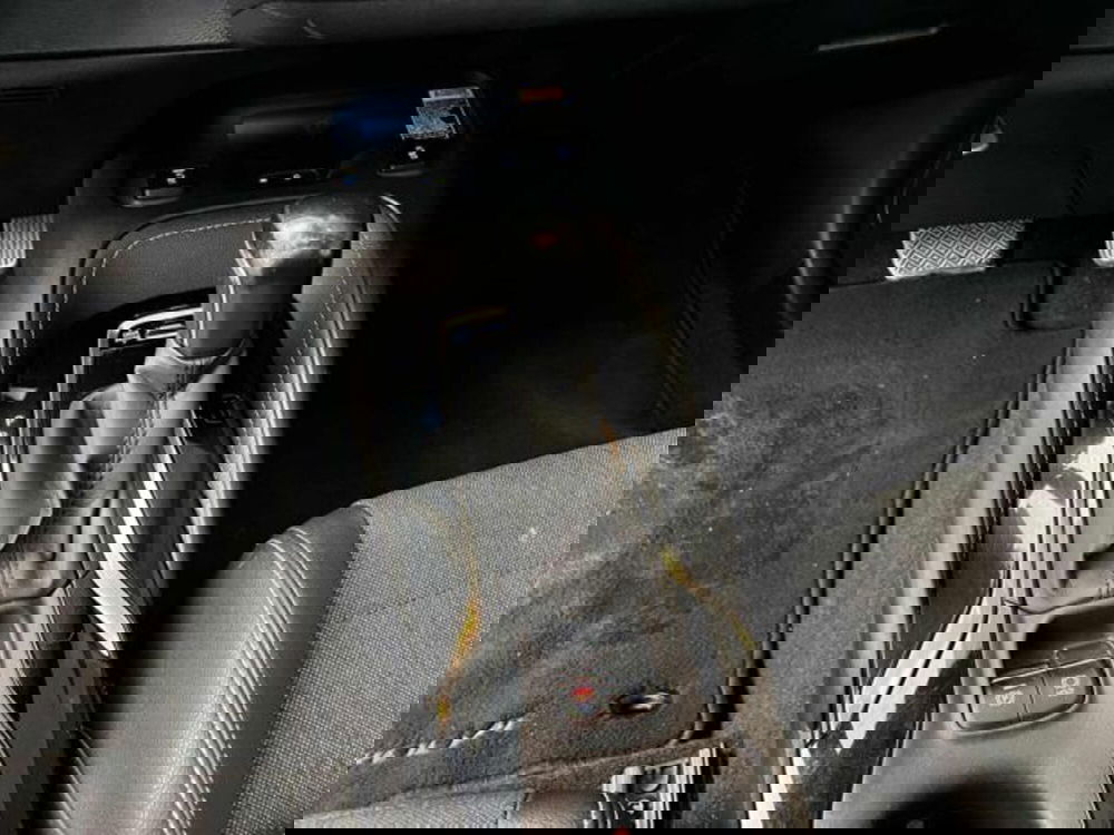 Toyota Corolla Touring Sports usata a Sassari (13)