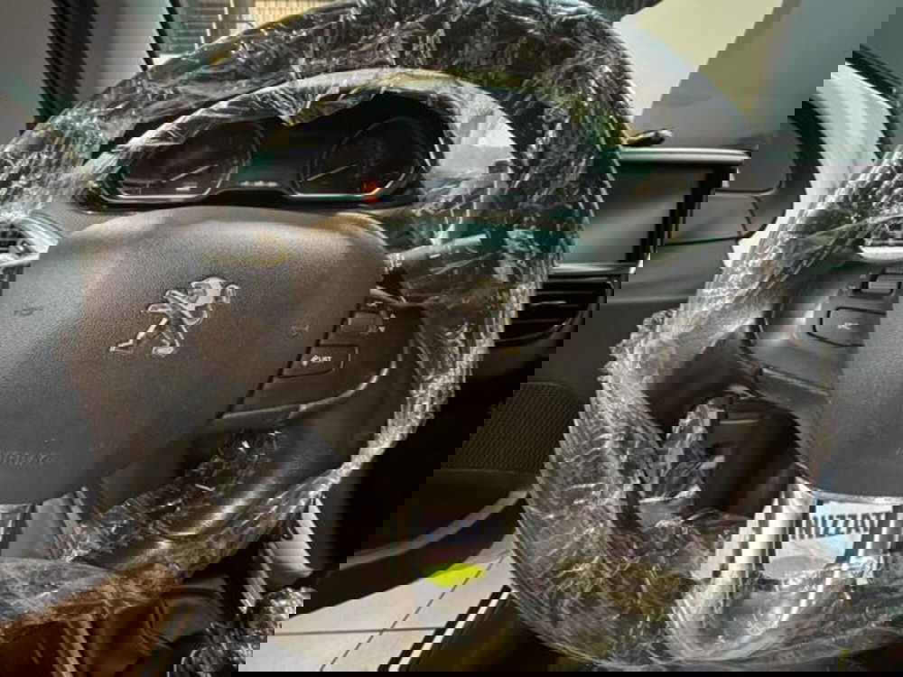 Peugeot 2008 usata a Vercelli (12)