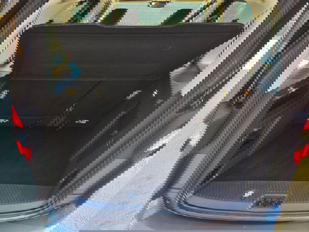 Ford Tourneo Courier usata a Torino (13)