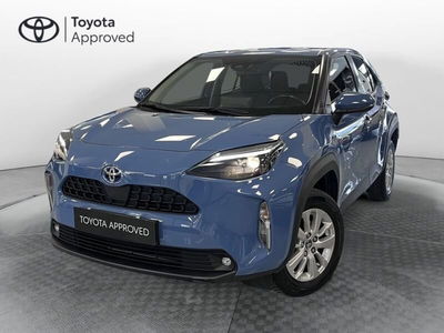 Toyota Yaris Cross 1.5 Hybrid 5p. E-CVT Active del 2022 usata a Prato