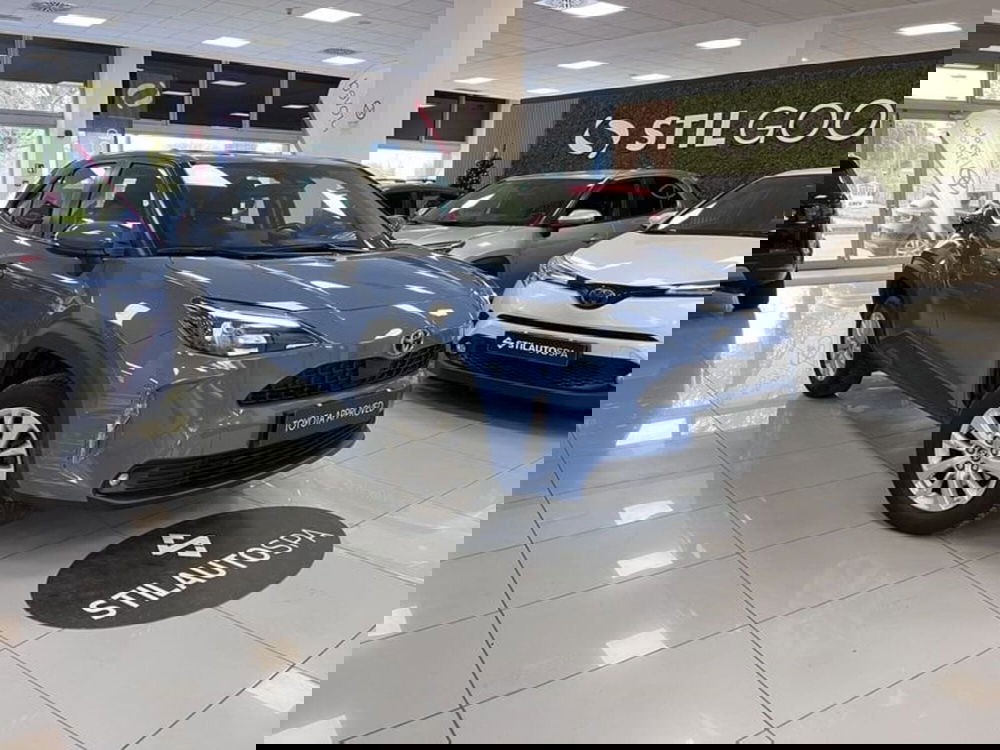 Toyota Yaris Cross usata a Prato (3)