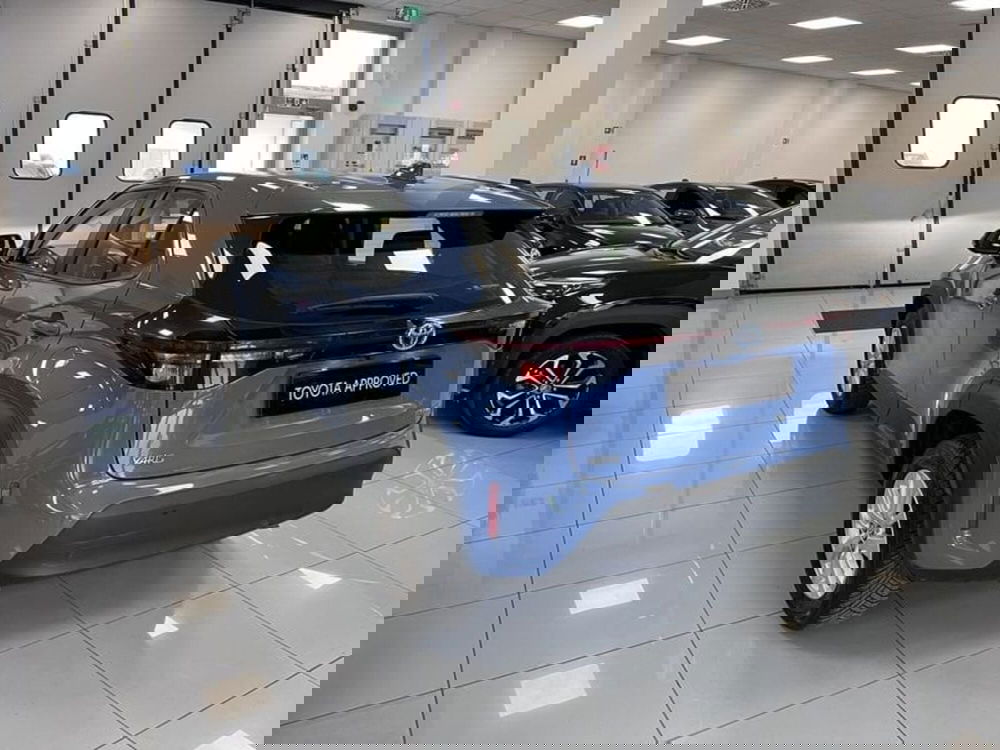 Toyota Yaris Cross usata a Prato (5)