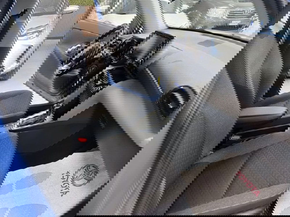 Toyota Yaris Cross usata a Prato (7)