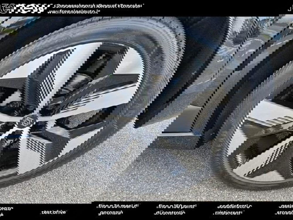 Renault Megane E-Tech Electric usata a Modena (15)