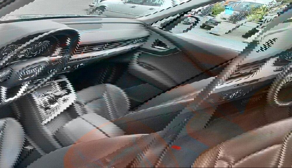 Audi Q7 usata a Cosenza (11)