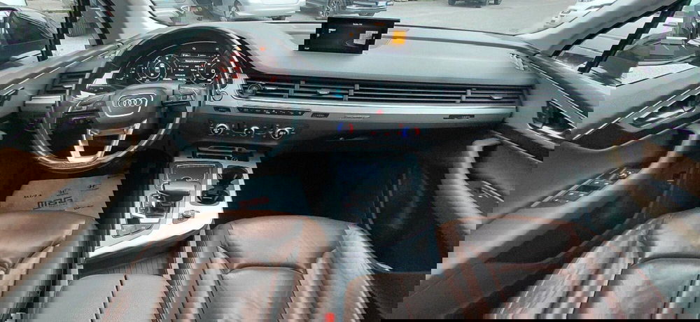 Audi Q7 usata a Cosenza (12)