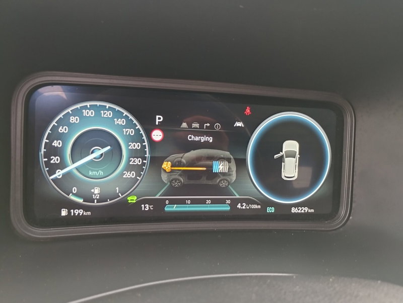 Hyundai Kona usata a Palermo (5)