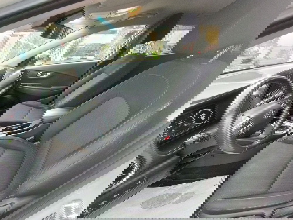 Hyundai Kona usata a Palermo (7)