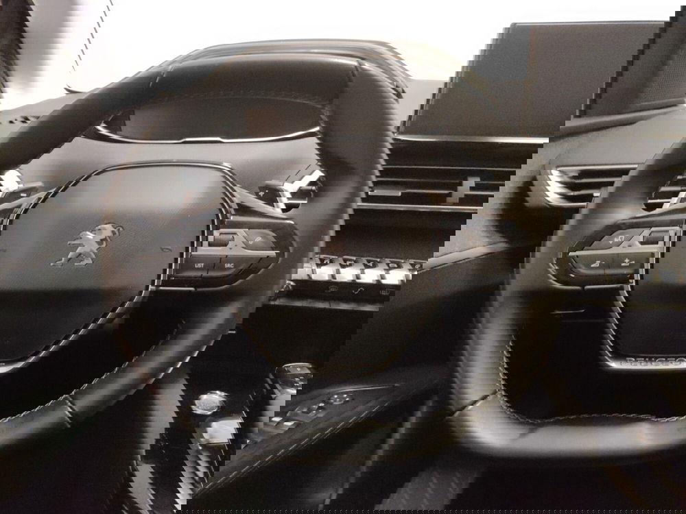 Peugeot 3008 usata a Teramo (17)