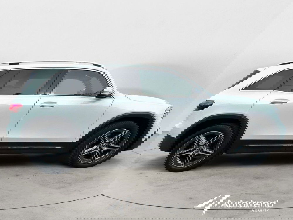 Mercedes-Benz GLB usata a Bari (6)