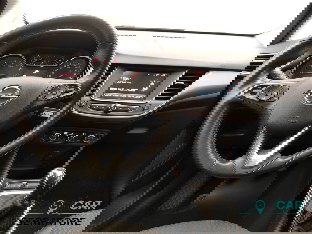 Opel Crossland X usata a Como (11)