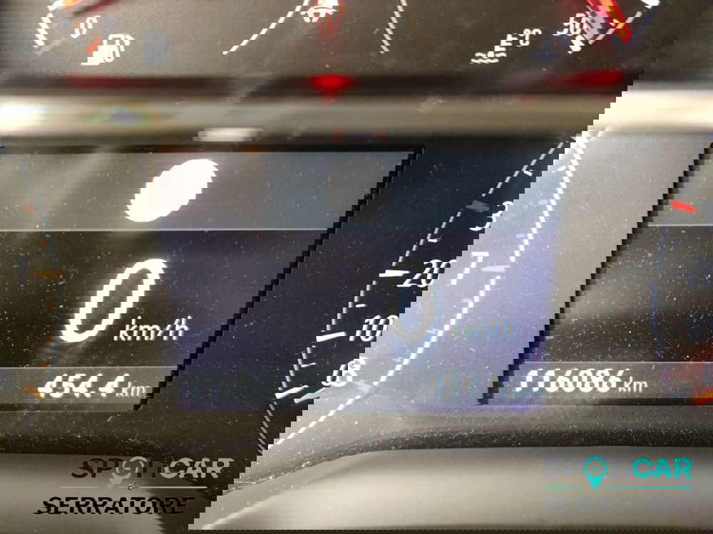 Opel Crossland X usata a Como (7)